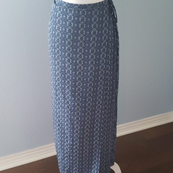 Jonathan Martin Skirt - Picture 1 of 5